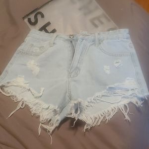Women’s Denim shorts light blue, frayed bottom
